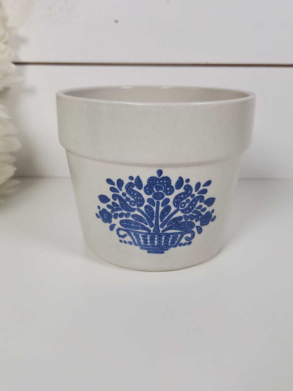 Vintage '82 Pfaltzgraff Yorktowne Stoneware Herb Planter | Blue & White Flower